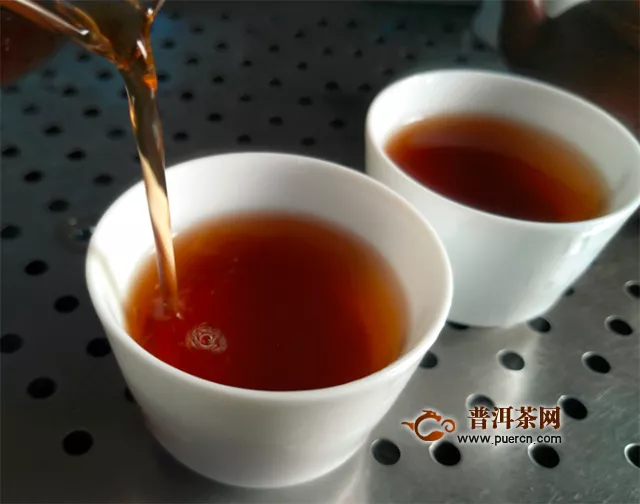 一款不错的口粮茶：2018俊仲号纤薄熟茶之无量境界