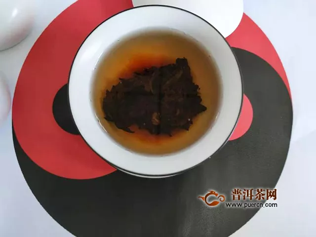 論道_論茶_論人生：2015年天弘天弘論道熟茶試用評(píng)測(cè)報(bào)告