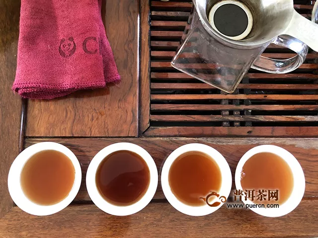静下心来品一杯茶：2018年“千山叶”糯香普洱小沱茶品饮测评