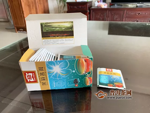 尋找初戀的感覺：品鑒 2018年大益茉莉普洱生茶