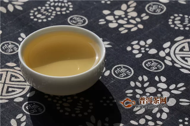 冰島老寨古樹茶功效