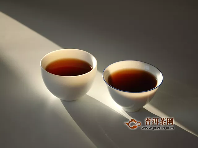 勐海真味话传奇：2015年天弘天弘传奇熟茶试用评测报告