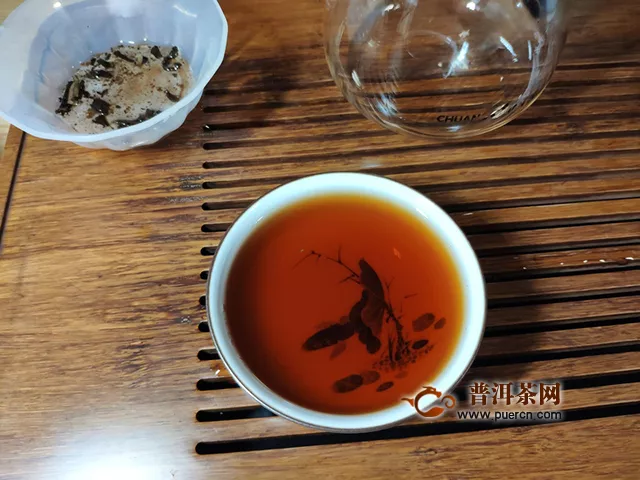 迟到的好茶，论道江湖：2015年天弘天弘论道熟茶品鉴报告