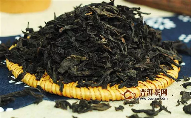 做奶茶用什么茶类？是红茶还是乌龙茶？