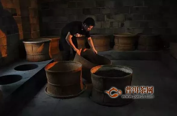 传统工艺岩茶焙火