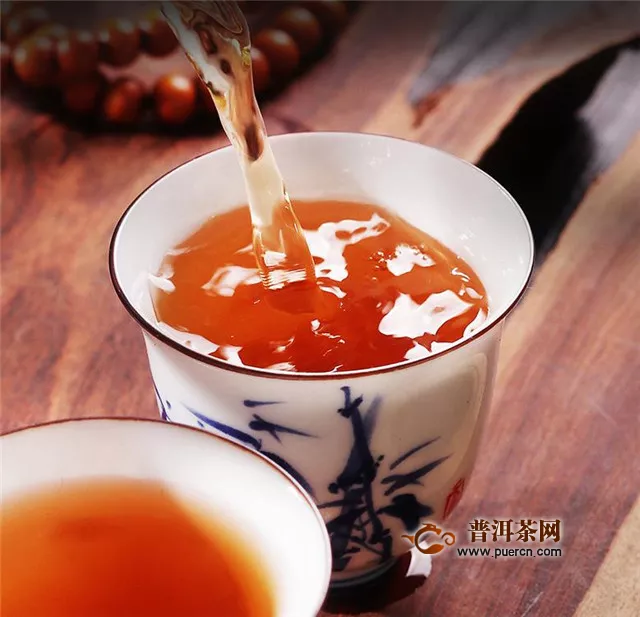 福建岩茶的喝法，用“啜茶法”！