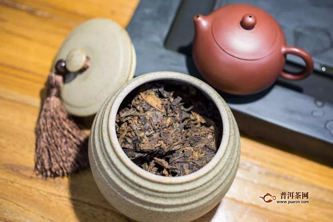 茯茶用什么壶？紫砂壶和茯茶是绝配