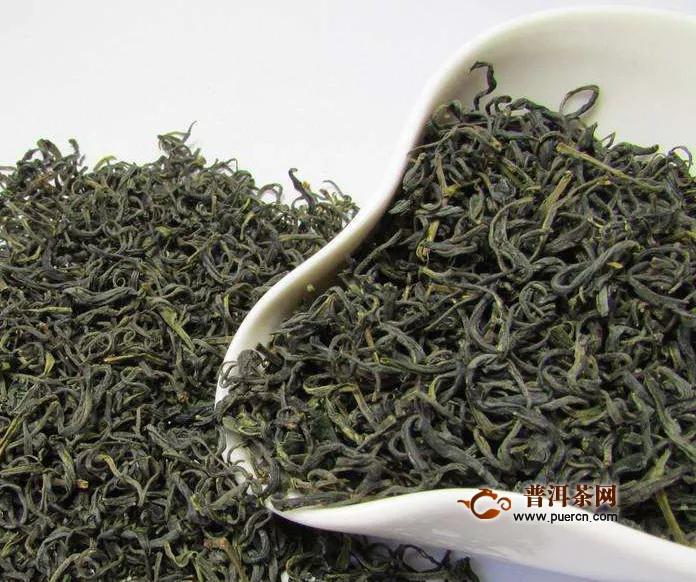 减肥喝绿茶的好处，减肥的时候能喝绿茶！