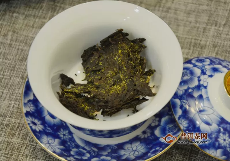 安化黑茶茯茶的功效，茯砖茶的适宜人群