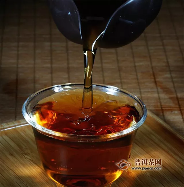 福鼎老白茶的药用价值，老白茶保健的科学原理！