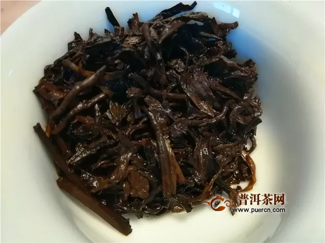 寒露菊漸黃，恰是品熟時：2019年郎河普洱郎河醇香熟茶試用報告