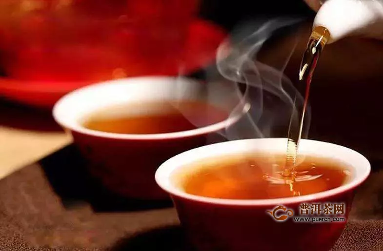 为什么喝红茶后悔恶心干呕？