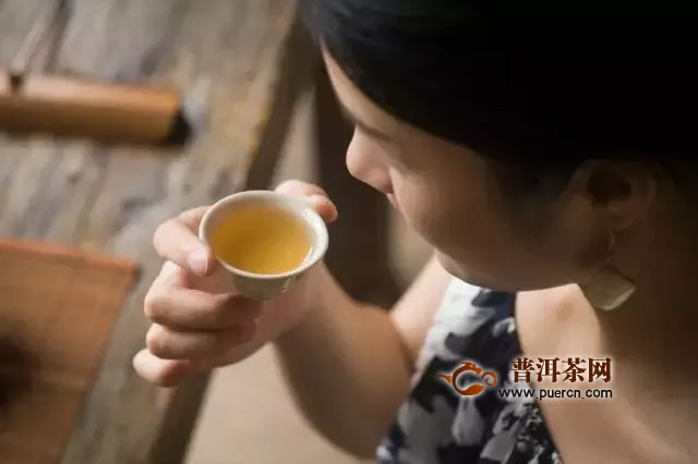 秋季适合喝乌龙茶吗