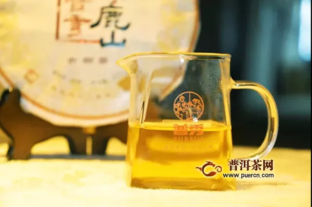 普秀滇茶杯上獲獎(jiǎng)產(chǎn)品入選滇茶云陶博物館館藏