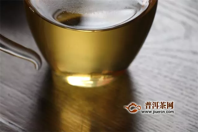 绿茶加枸杞一起喝好吗？