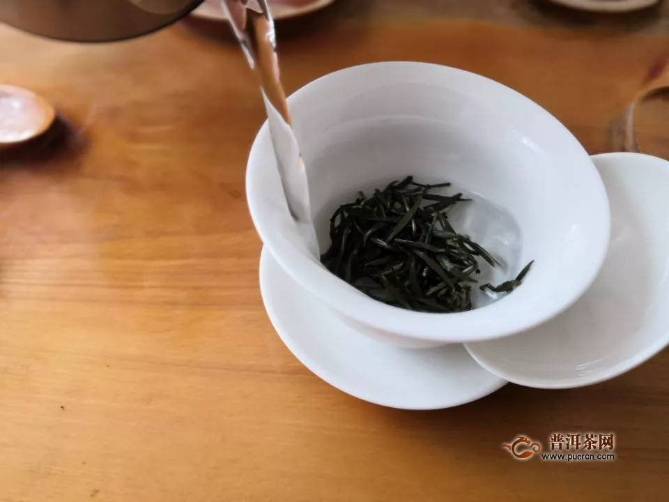 竹叶青茶的泡法及喝法