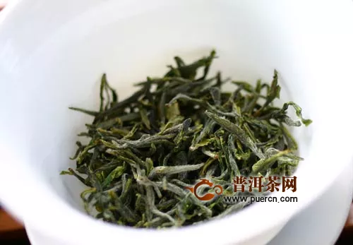 廬山云霧茶味濃性潑辣