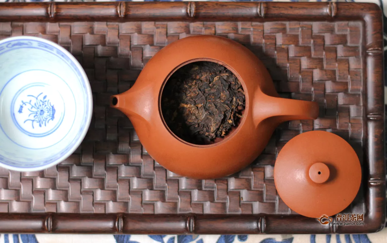 信阳茶搭乘“一带一路”拓展国际市场——信阳市千吨绿茶启程发往中亚