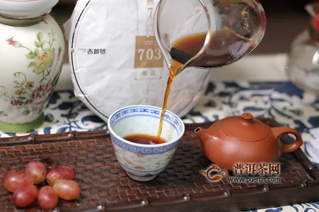 普洱茶究竟是茶質(zhì)重要，還是名號(hào)重要？