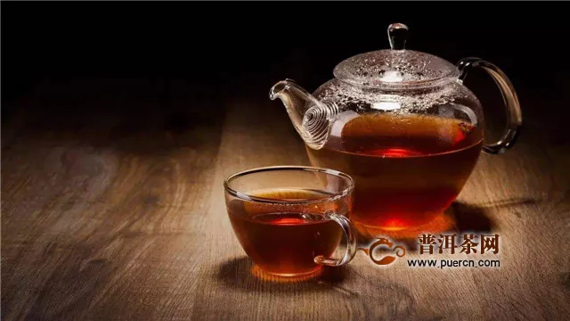 喝红茶要用什么茶具？
