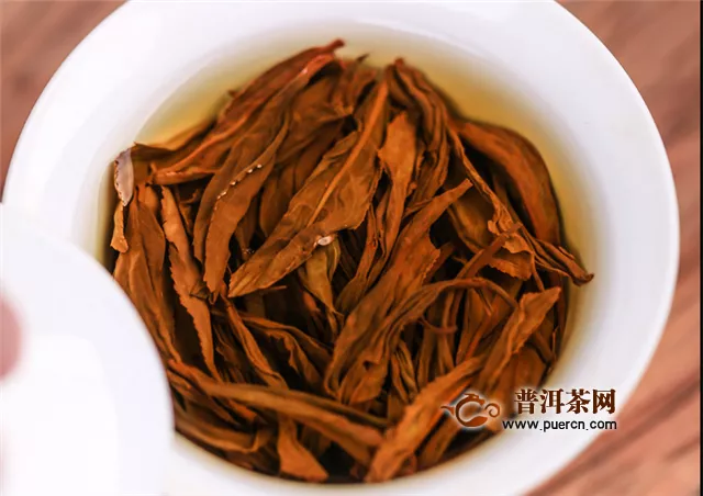 沖泡正山小種紅茶最佳選配的茶具是