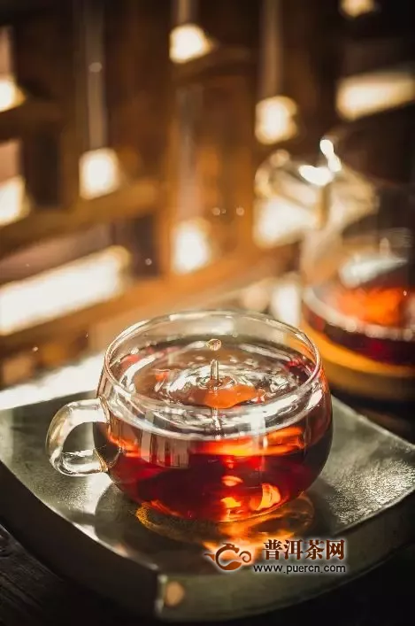 中茶茶之素：品恬茶之素 悟冷暖人生