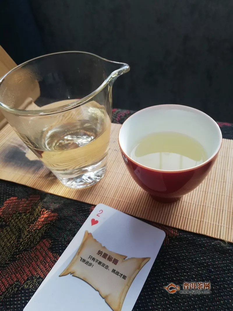 看你骨骼清奇，必定来日可期：2019年勐海本木古茶业古小白美人珠白茶品鉴