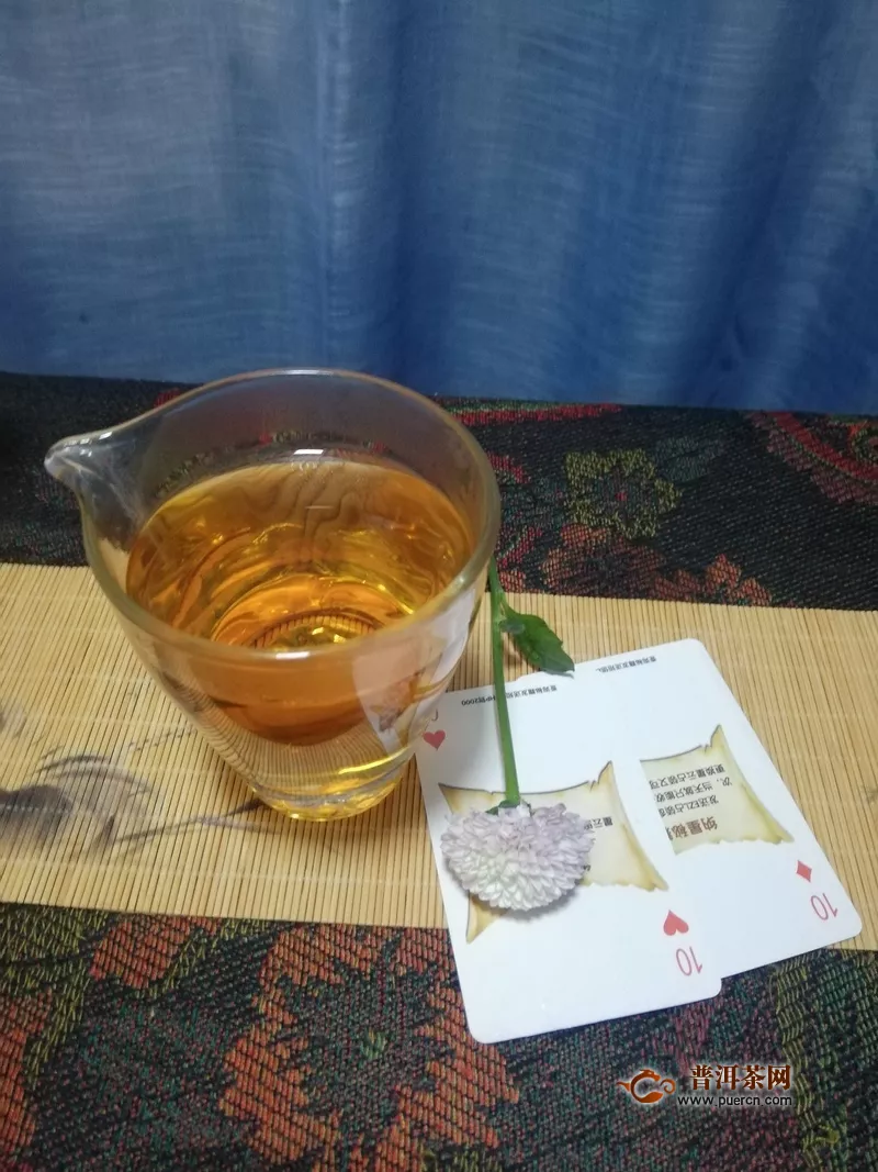 看你骨骼清奇，必定来日可期：2019年勐海本木古茶业古小白美人珠白茶品鉴