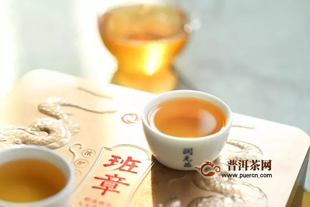 润元昌茶业：闲赋在家，水沸炉暖煮茶香，享受慢慢时光