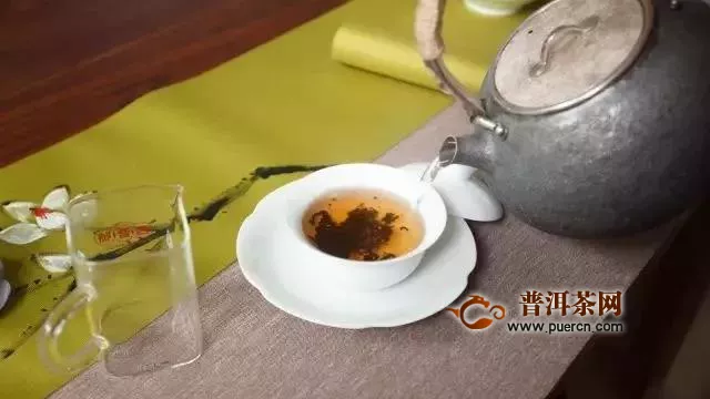 吉普号普洱茶山黑话：香甜厚滑醇！熟茶的五大滋味，你能喝出哪几种？