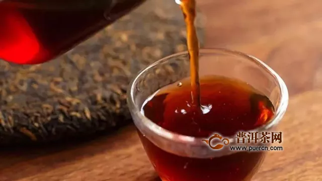 吉普号普洱茶山黑话：香甜厚滑醇！熟茶的五大滋味，你能喝出哪几种？