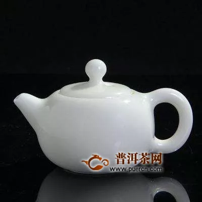 白瓷茶具适合泡哪类茶