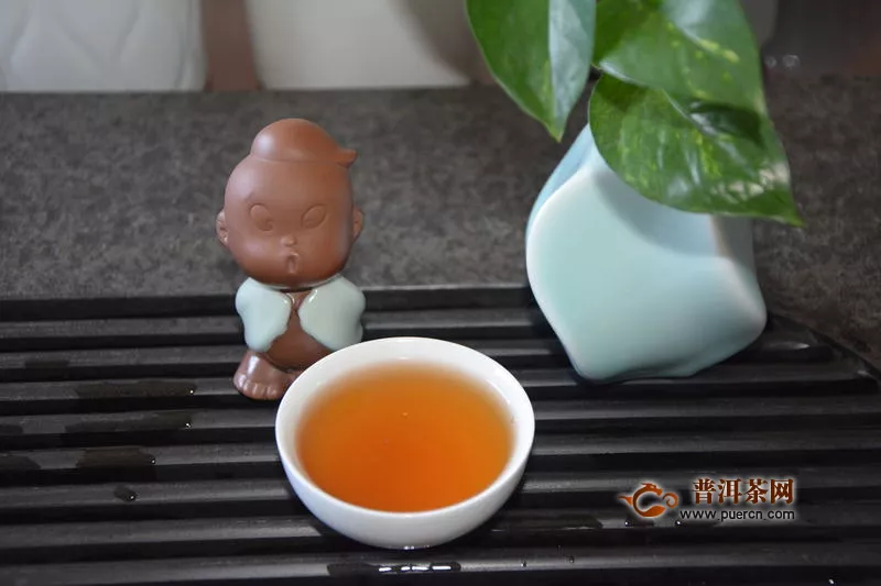 感受茶乡的香气:品味蒲门茶叶凤庆23°醇美滇红茶