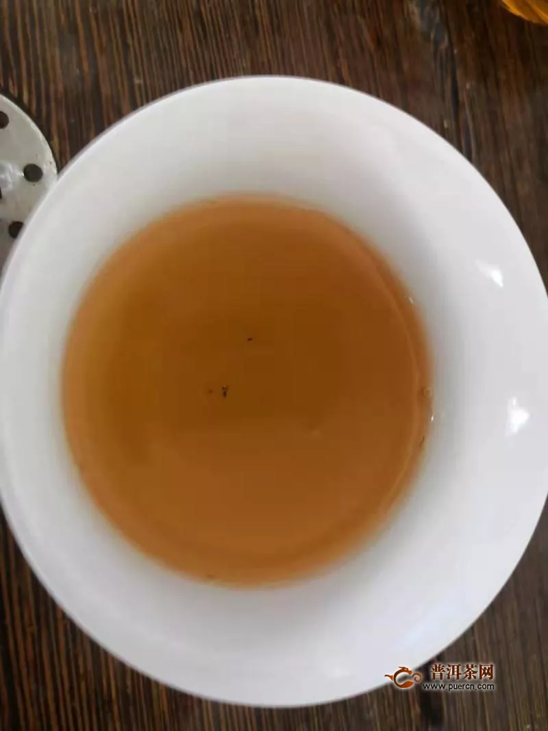 浦门茶业，缤纷时代金玉良颜：香，甜，顺，滑