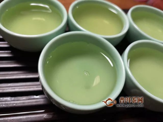 2019年龍園茶業(yè)成立20周年紀(jì)念生磚：苦澀時(shí)正是芳香將至