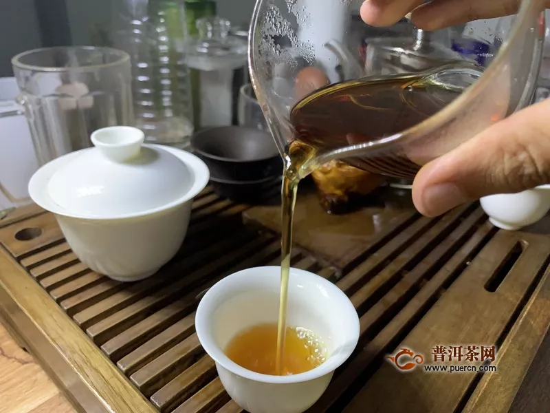 慕光是阳光，也是时光：2019年蒲门茶业慕光古树小饼·晒红茶