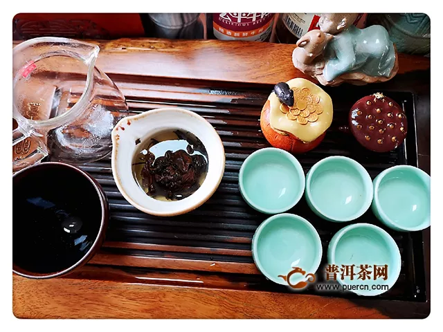 2019勐海本木古茶業(yè)古小白英雄膽：古茶悠悠，其韻綿長