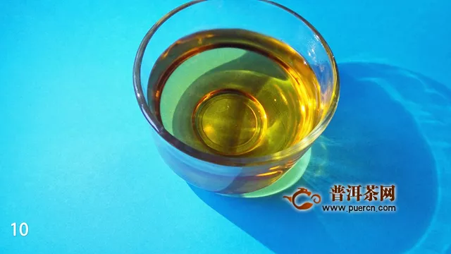 2019年勐海本木古茶业古小白英雄胆：独特又吸睛