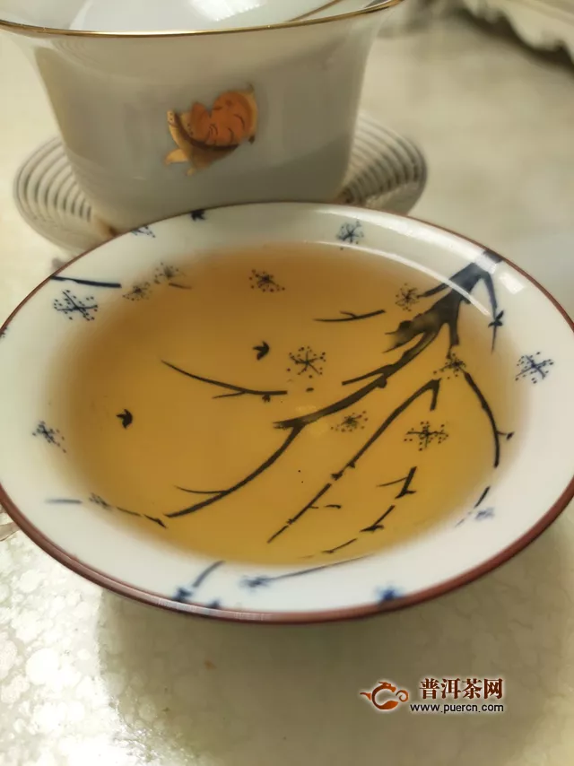 2019年勐海本木古茶业古小白美人珠：分次饮用更能感受到云南白的香甜