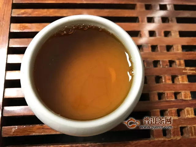 2019年七彩云南大葉金紅滇紅茶：口感變化挺好