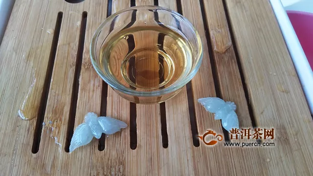 2019年勐海本木古茶業(yè)古小白英雄茶試用評(píng)測(cè)報(bào)告