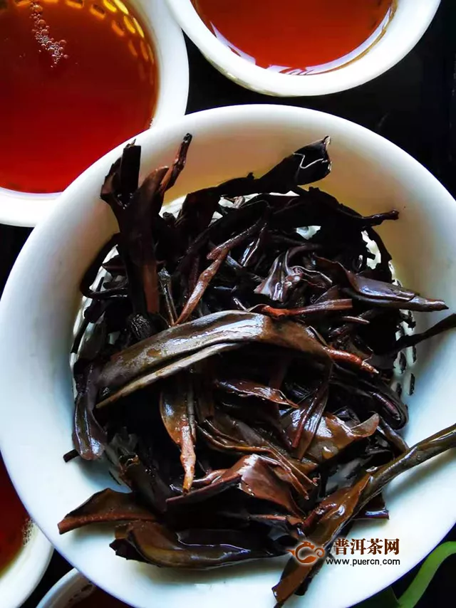 2019年中茶普洱中茶紫茗红：一杯红茶暖心暖胃