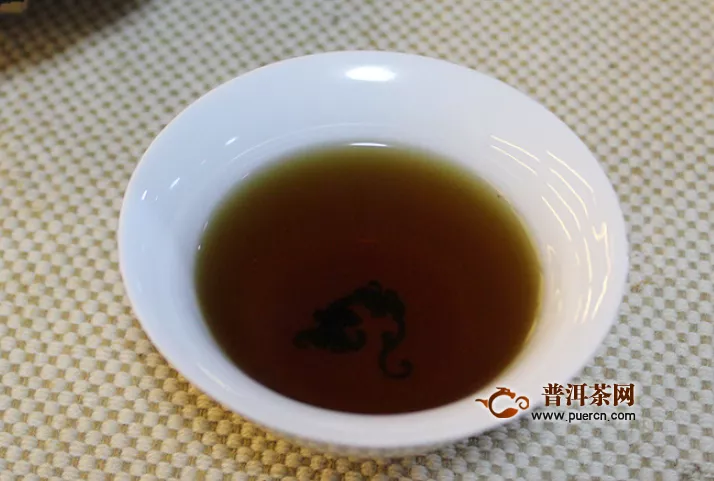 安化黑茶茯磚茶的功效