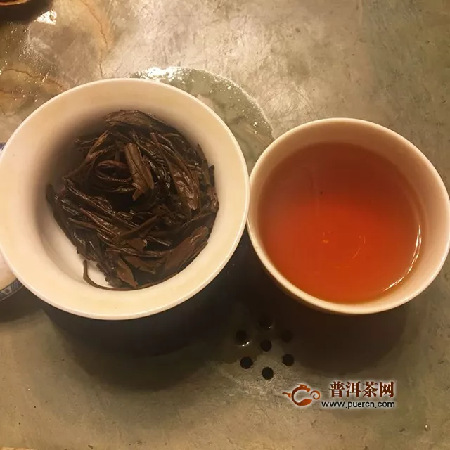 2019年七彩云南茗悦红大叶滇红茶：芽叶柔软有弹性，选料是上乘
