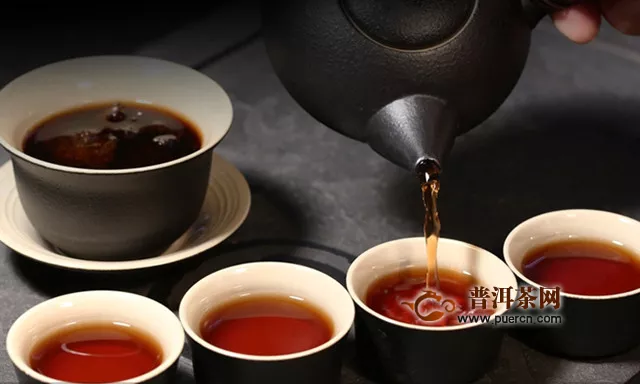 普洱茶老茶头是怎么做出来的