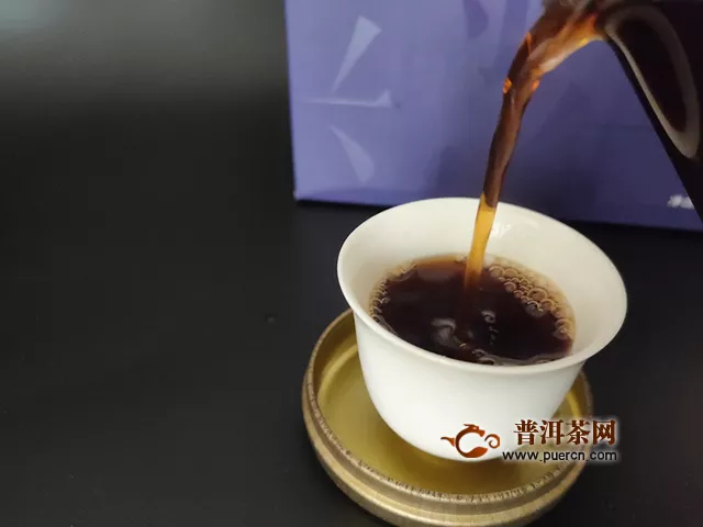 【茶言观色】遇见兴海茶业2019年兴海小金砖