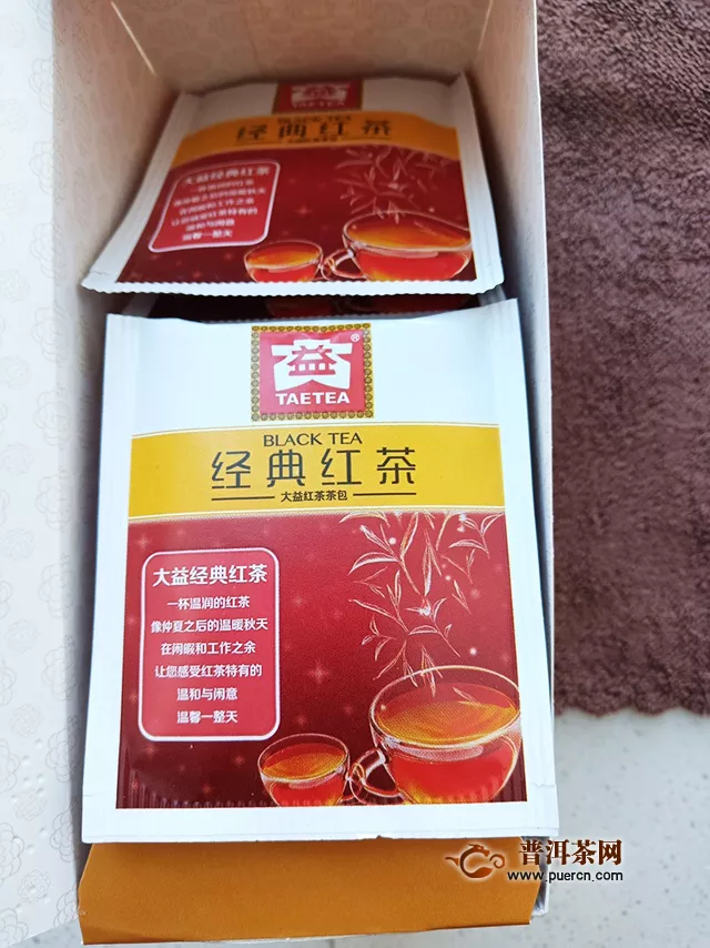 2017年大益经典红茶滇红：香气高醇持久，甘甜可口