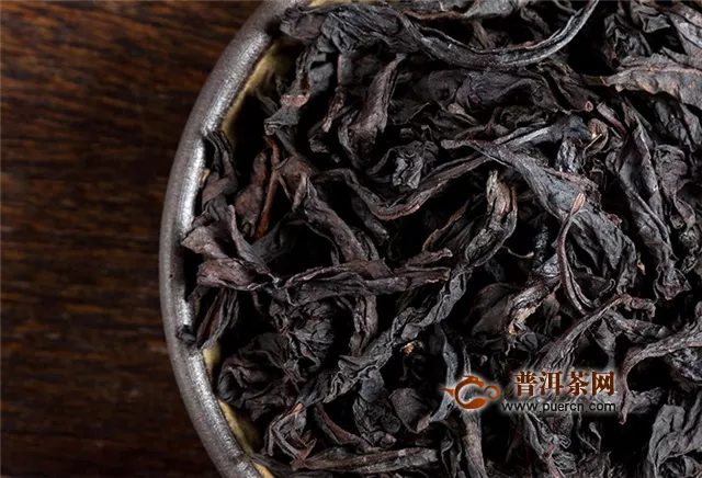武夷岩茶是属于红茶的吗？