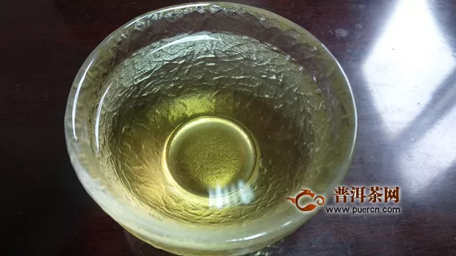 茶味濃烈，茶香充足：洪普號《蜂蜜琥珀》普洱生茶品鑒報告