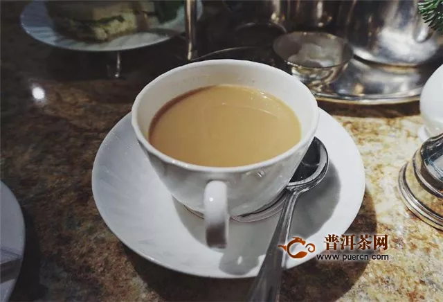 紅茶怎么泡奶茶？